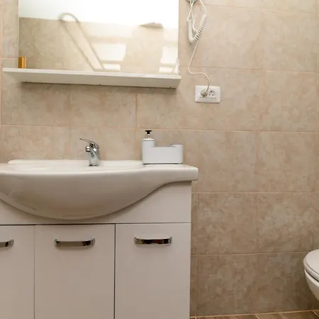 Forever Guest house Miholascica