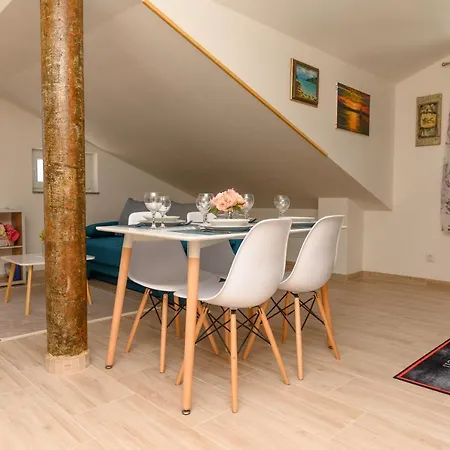 Forever Guest house 3*