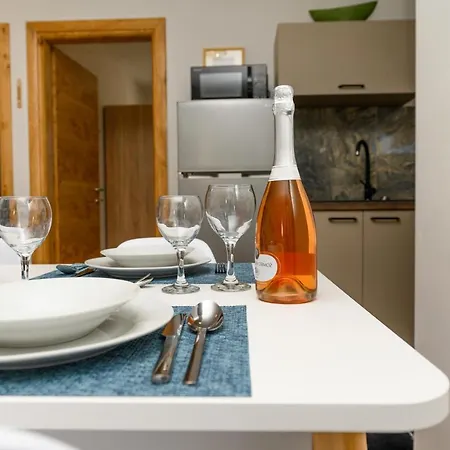 Forever Guest house Miholascica